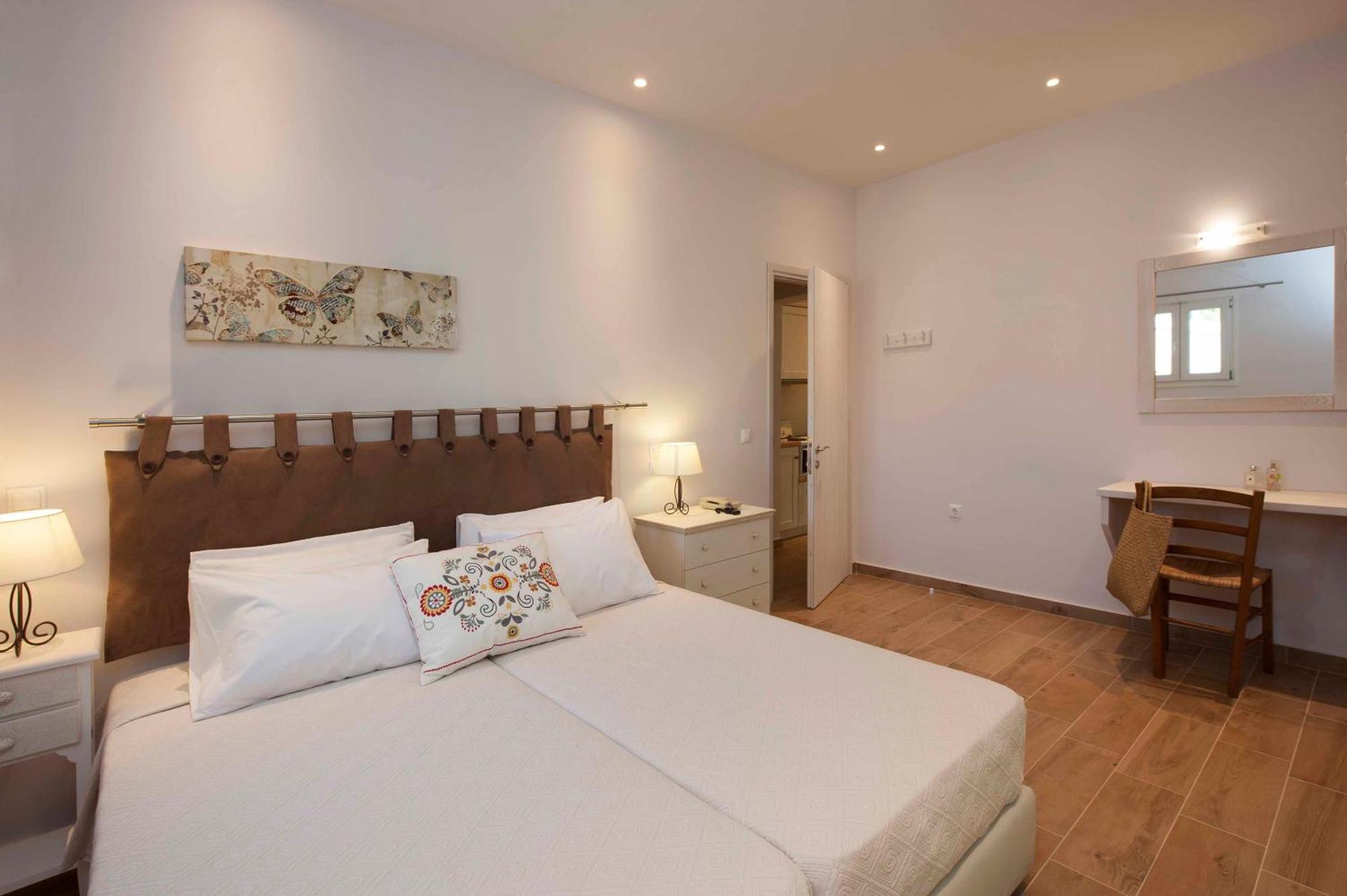 Spiti Prifti Apartments Gouvia Exterior photo