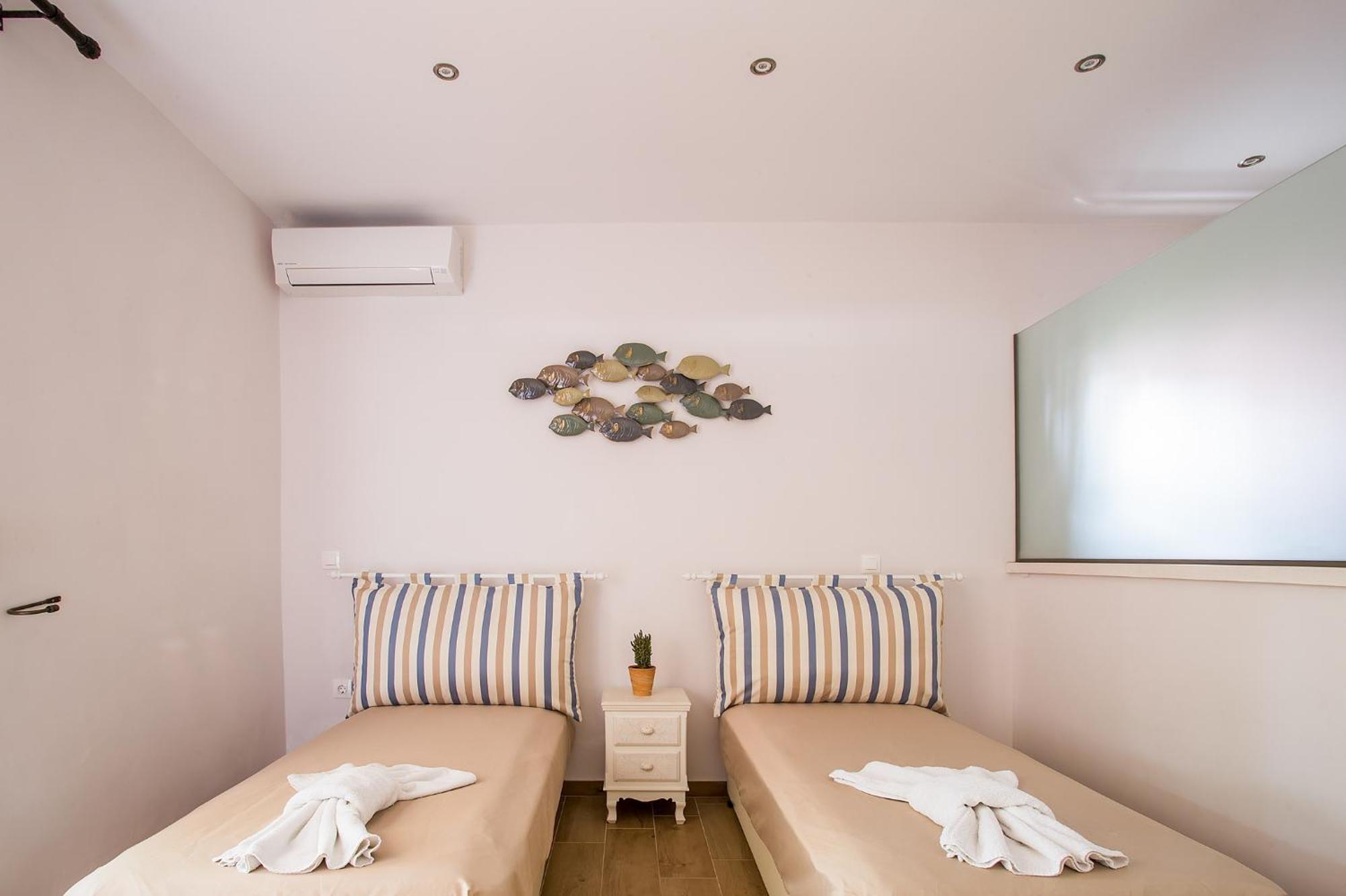 Spiti Prifti Apartments Gouvia Exterior photo